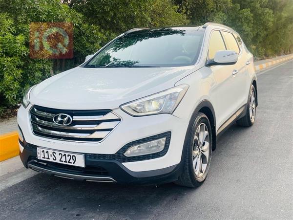 Hyundai Santa Fe 2013 for sale in Iraq - Baghdad